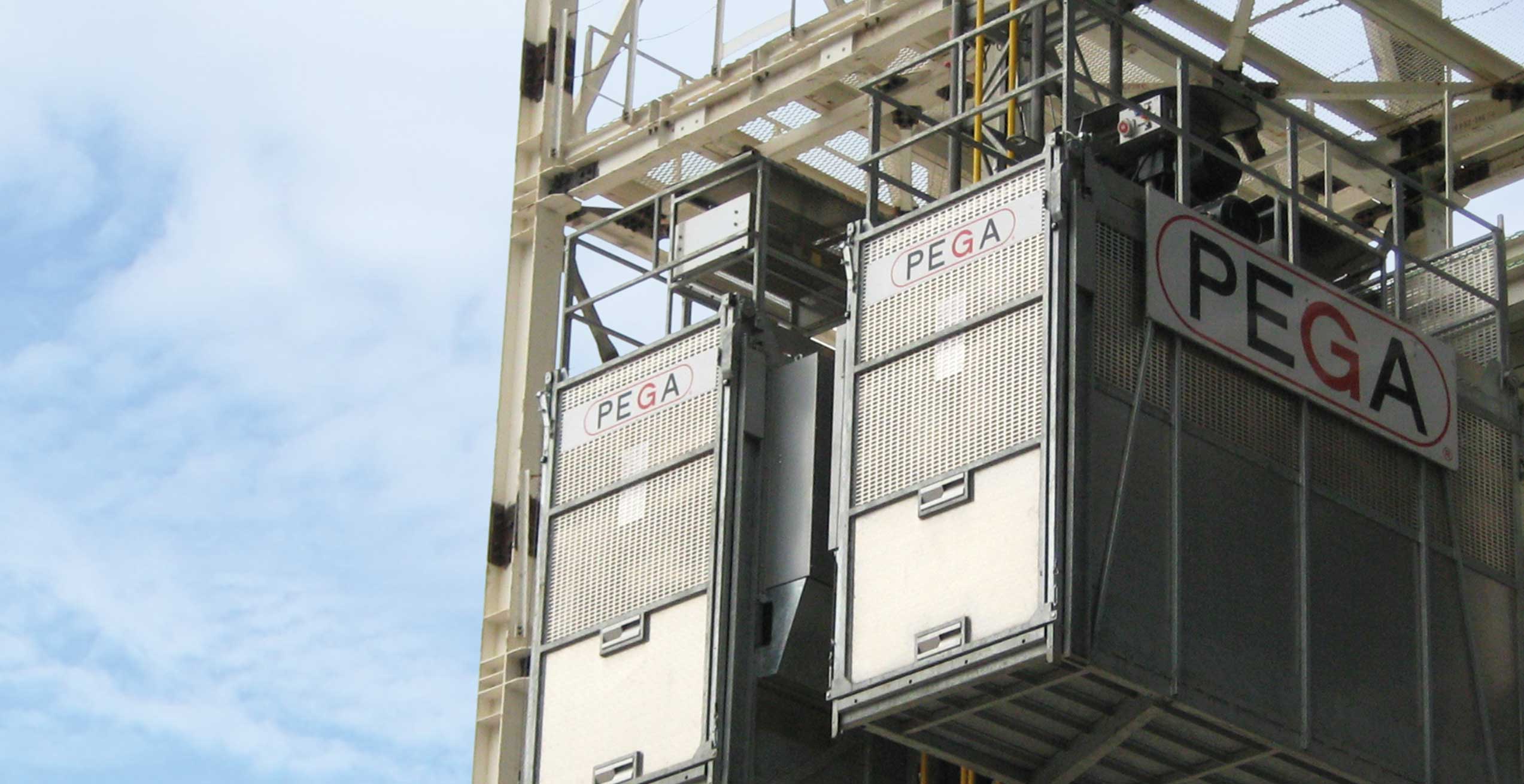 Nova Lifts Pega Hoist for Flexibility